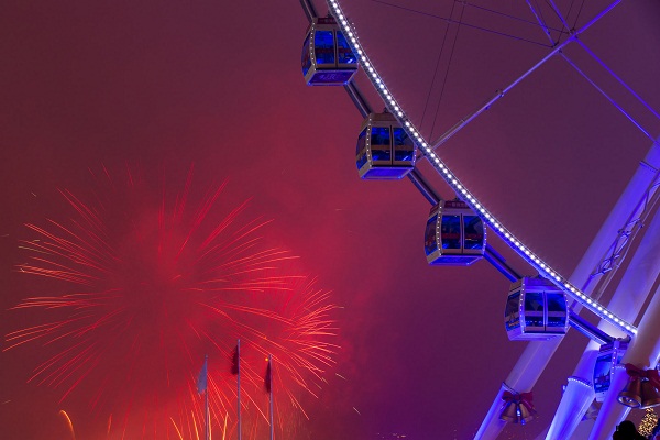 HongKong Ferris Wheel 2