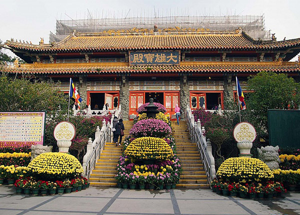 Po Lin Monastery 4